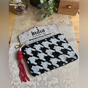 India Wondering Moon Handmade Black & White Beaded Travel Pouch w/Red Tassel